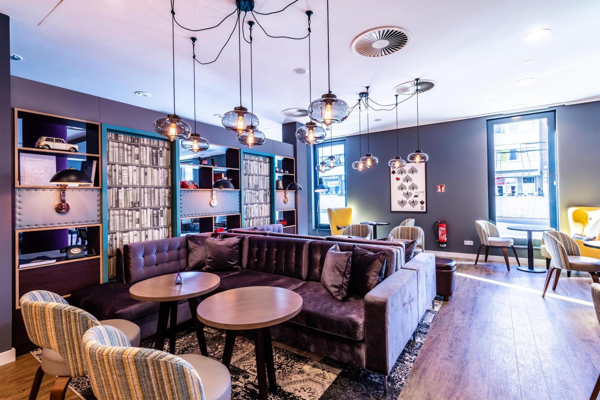 Premier Inn Duesseldorf City Centre — Photos 2
